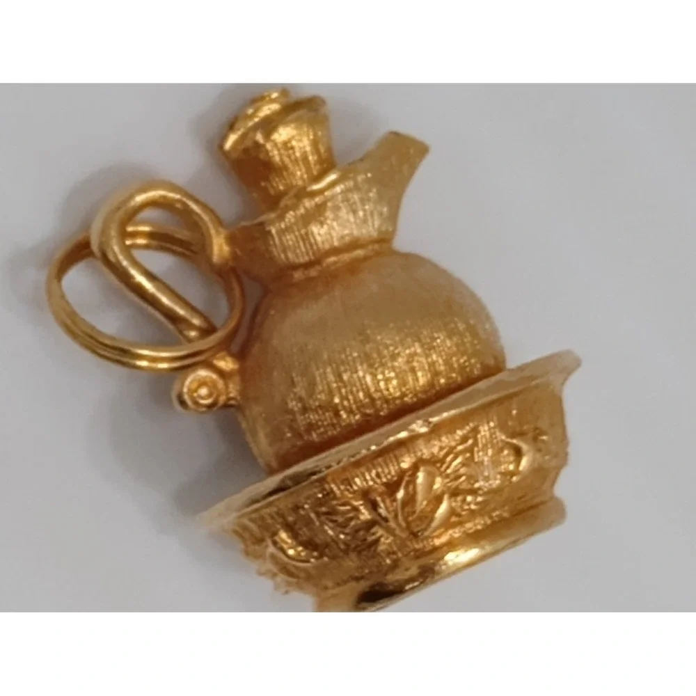 Vintage Avon Gold Tone Rose Pitcher in Basin Charm Miniature Jug Pendant Signed